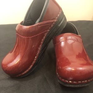 Red Dansko Kid Clogs